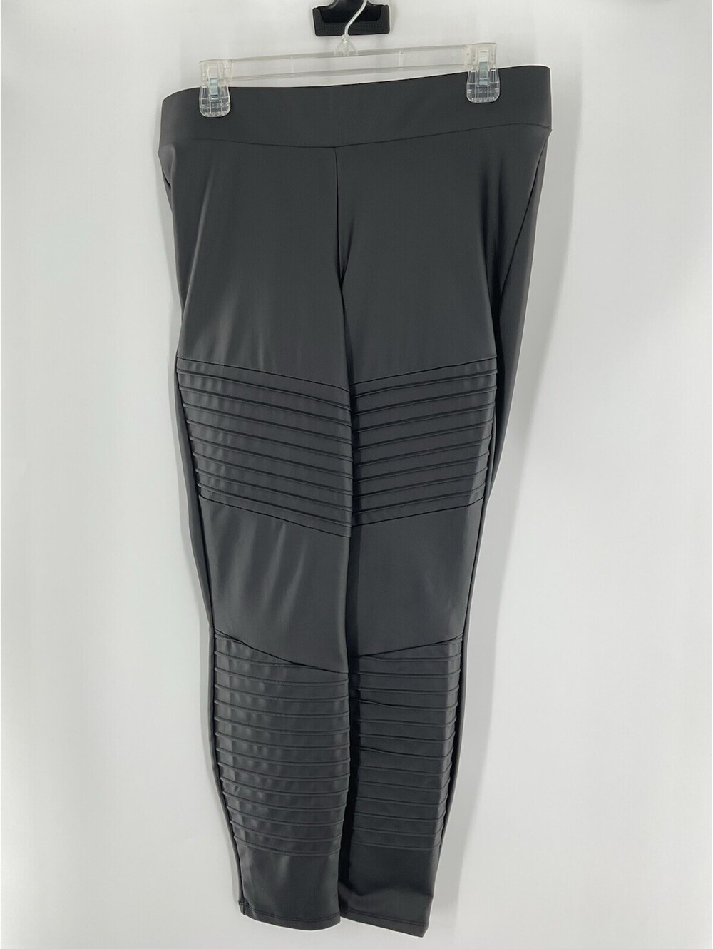 Torrid Women’s Size One Faux Leather Pants Polyester Spandex Black 128
